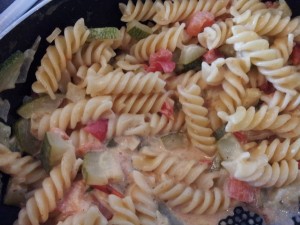 Zucchini tomaten nudeln